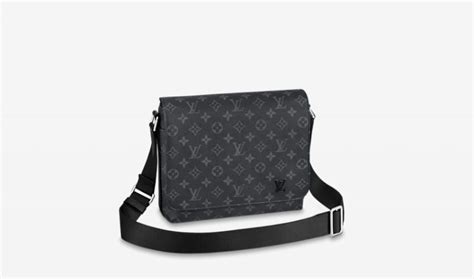 lv tas zwart heren|Louis Vuitton Tassen / Tasjes voor Heren in Zwart .